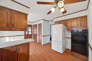 3960 Arthur St NE, Columbia Heights, MN 55421 - Photo 9