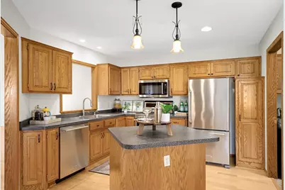 2817 Jordan Drive, Woodbury, MN 55125 - Photo 11