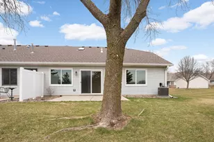 2817 Jordan Dr, Woodbury, MN 55125 - Photo 27