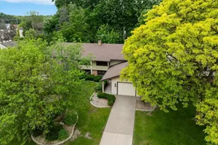 3308 Roosevelt Ct NE, Saint Anthony, MN 55418 - Photo 27