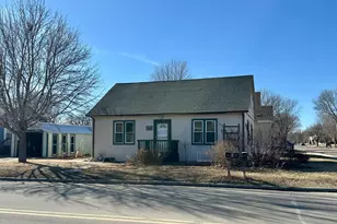 217 N Blue Mound Ave, Luverne, MN 56156 - Photo 1