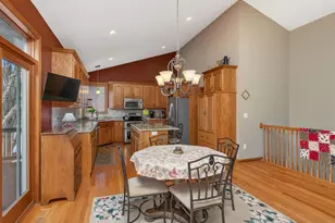 1736 Pond Ln, Waconia, MN 55387 - Photo 11