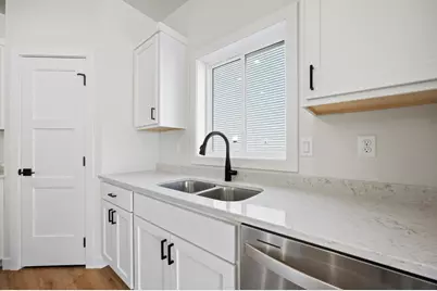 3740 33rd Street S, Moorhead, MN 56560 - Photo 9