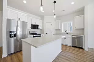 3740 33rd St S, Moorhead, MN 56560 - Photo 7