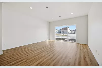 3740 33rd Street S, Moorhead, MN 56560 - Photo 13