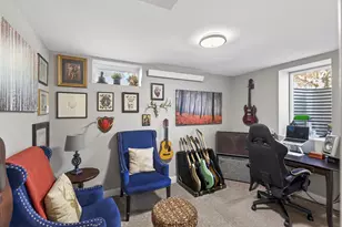 254 Winifred St W, Saint Paul, MN 55107 - Photo 17