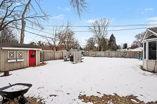 2966 Simpson St, Roseville, MN 55113 - Photo 23