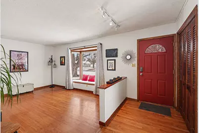 2966 Simpson Street, Roseville, MN 55113 - Photo 3