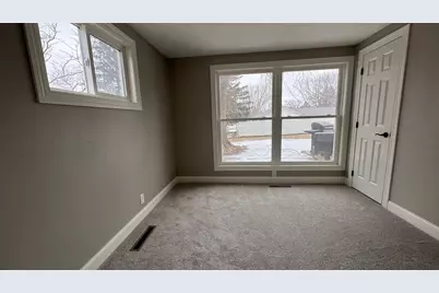 217 Regency Road, Le Sueur, MN 56058 - Photo 15