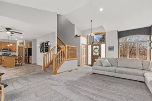 10913 Dunkirk St NE, Blaine, MN 55449 - Photo 5