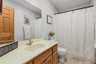 10913 Dunkirk St NE, Blaine, MN 55449 - Photo 23