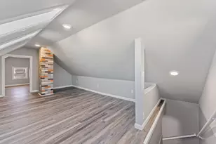 1041 Western Ave N, Saint Paul, MN 55117 - Photo 23