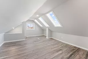 1041 Western Ave N, Saint Paul, MN 55117 - Photo 25