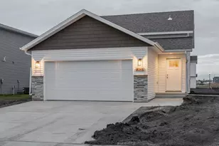 3246 36th Ave S, Moorhead, MN 56560 - Photo 1