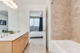 929 Portland Ave, Minneapolis, MN 55404 - Photo 9