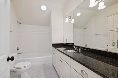 417 Holly Avenue, Saint Paul, MN 55102 - Photo 25