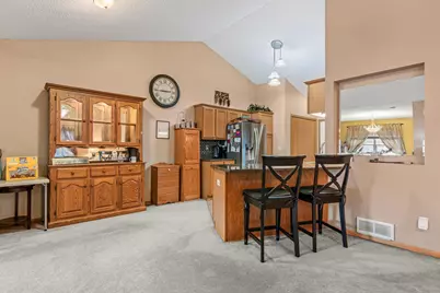 215 9th Avenue N, South Saint Paul, MN 55075 - Photo 7