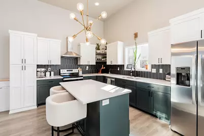 2550 65th Avenue S, Fargo, ND 58104 - Photo 7