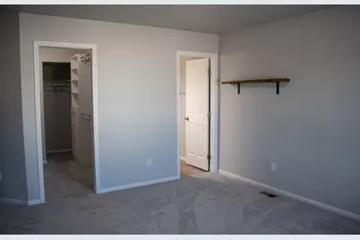 6875 16th Street S, Fargo, ND 58104 - Photo 27