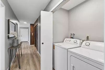 2341 Unity Avenue N, Golden Valley, MN 55422 - Photo 23