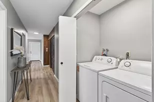 2341 Unity Ave N, Golden Valley, MN 55422 - Photo 23