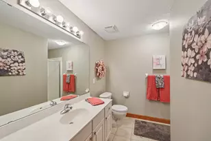 3110 Nathan Ln N, Plymouth, MN 55441 - Photo 47