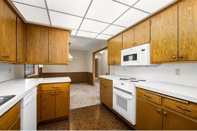 3916 Ensign Avenue N, New Hope, MN 55427 - Photo 11