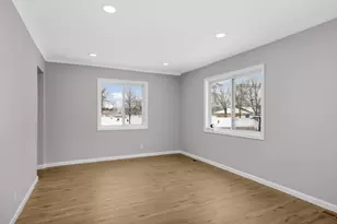 4533 Welcome Ave N, Crystal, MN 55422 - Photo 3