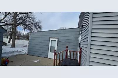 1337 16 1/2 Street S, Fargo,  58103 - Photo 3