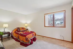 4467 Lynx Ct, Eagan, MN 55123 - Photo 19