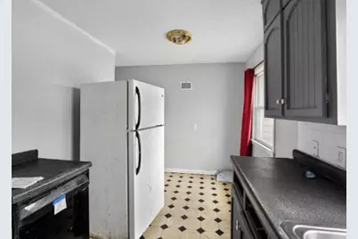 212 Thayer Avenue, Mankato, MN 56001 - Photo 9