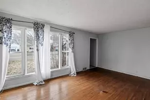 212 Thayer Ave, Mankato, MN 56001 - Photo 5
