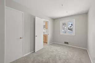 4810 Karen Pl, White Bear Lake, MN 55110 - Photo 17