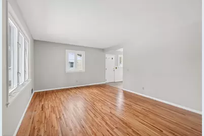 4810 Karen Place, White Bear Lake, MN 55110 - Photo 5