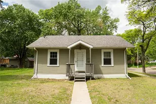 3555 Queen Ave N, Minneapolis, MN 55412 - Photo 1