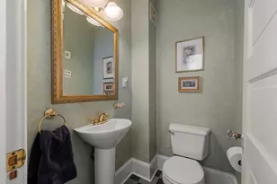 2017 Girard Ave S, Minneapolis, MN 55405 - Photo 33