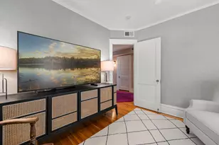 2017 Girard Ave S, Minneapolis, MN 55405 - Photo 55