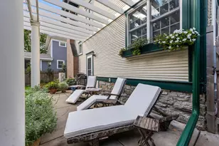 2017 Girard Ave S, Minneapolis, MN 55405 - Photo 75