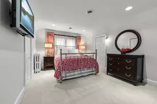 2017 Girard Ave S, Minneapolis, MN 55405 - Photo 61