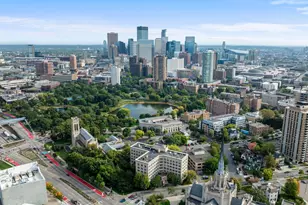 2017 Girard Ave S, Minneapolis, MN 55405 - Photo 91