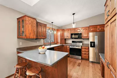 276 Twin Lake Trail, Little Canada, MN 55127 - Photo 7