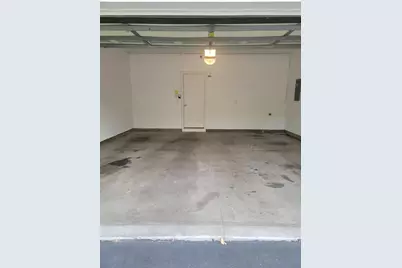 3049 Chamberlain Street N #4, Maplewood, MN 55109 - Photo 11