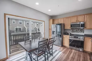 11316 Fergus St NE, Blaine, MN 55449 - Photo 9