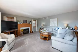 521 7th Ave NE, Waseca, MN 56093 - Photo 3