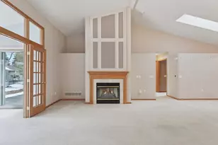 7548 Ojibway Park, Woodbury, MN 55125 - Photo 7