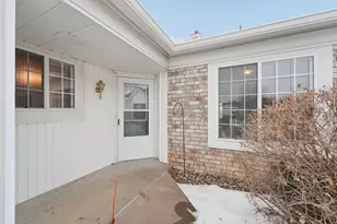 7548 Ojibway Park, Woodbury, MN 55125 - Photo 3