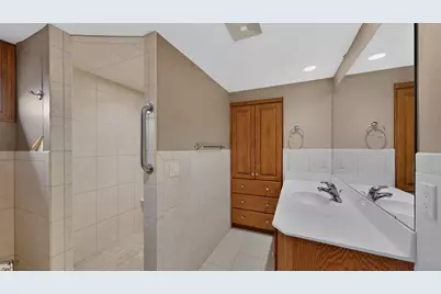 1600 County 8 Road SW, Stewartville, MN 55976 - Photo 33