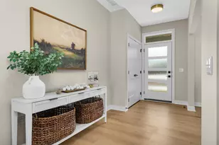 2164 Eustis St, Roseville, MN 55113 - Photo 3