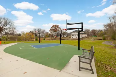 2164 Eustis Street, Roseville, MN 55113 - Photo 43