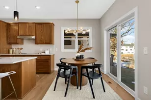 2164 Eustis St, Roseville, MN 55113 - Photo 9